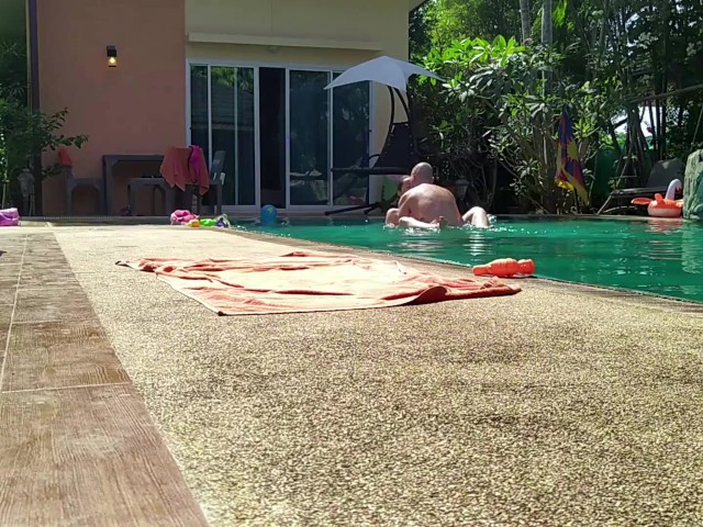 Amateur Nudist Russia - Nude Poolparty! - Amateur Russian Couple - Pattaya Vacations - Free Porn  Videos - YouPorn