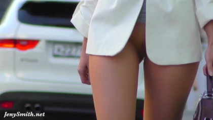 420px x 237px - Woman on the Street in Without Panties. Sexy Bottomless Chick - Free Porn  Videos - YouPorn