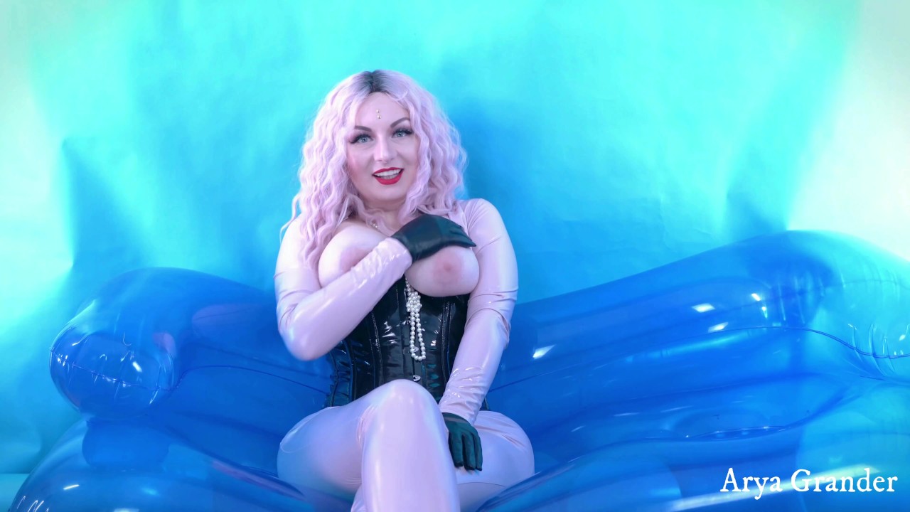 FemDom POV catsuit PVC fetish sexy video with MILF model