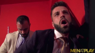 MENATPLAY hunks en trajes Hector De Silva y Xavi Duran follan ...