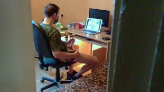Straight army guy secretly watching gay porn - Darmowe Filmy Porno ...