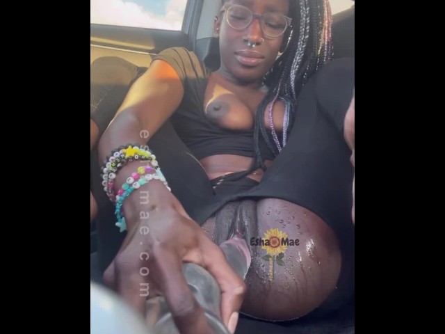 Ebony Squirting Videos - full Video) Ebony Teen Drills Squirting Pussy in Car - Free Porn Videos -  YouPorn